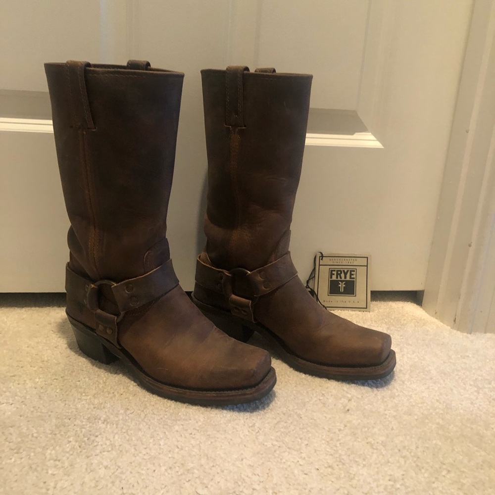 Frye - Harness 12R